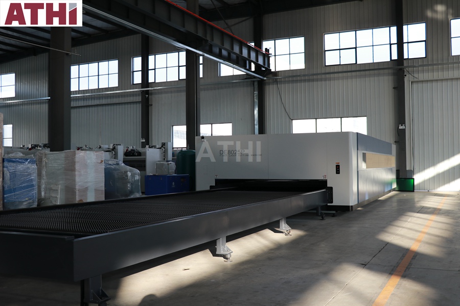 Fiber Laser Cutting Machine with Exchanging Table